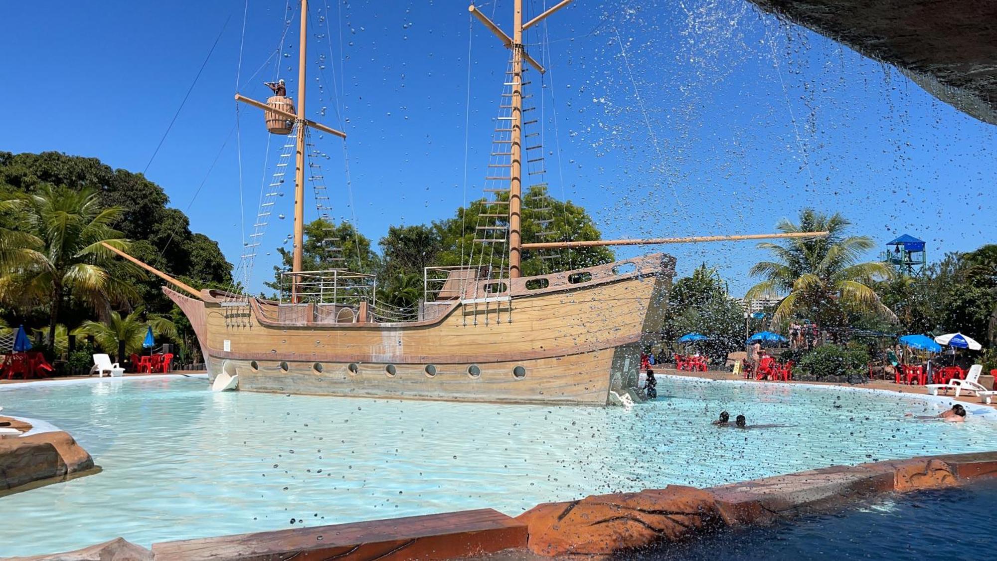 Spazzio Diroma Com Acesso Ao Acqua Park, Splash E Slide Caldas Novas Exterior foto