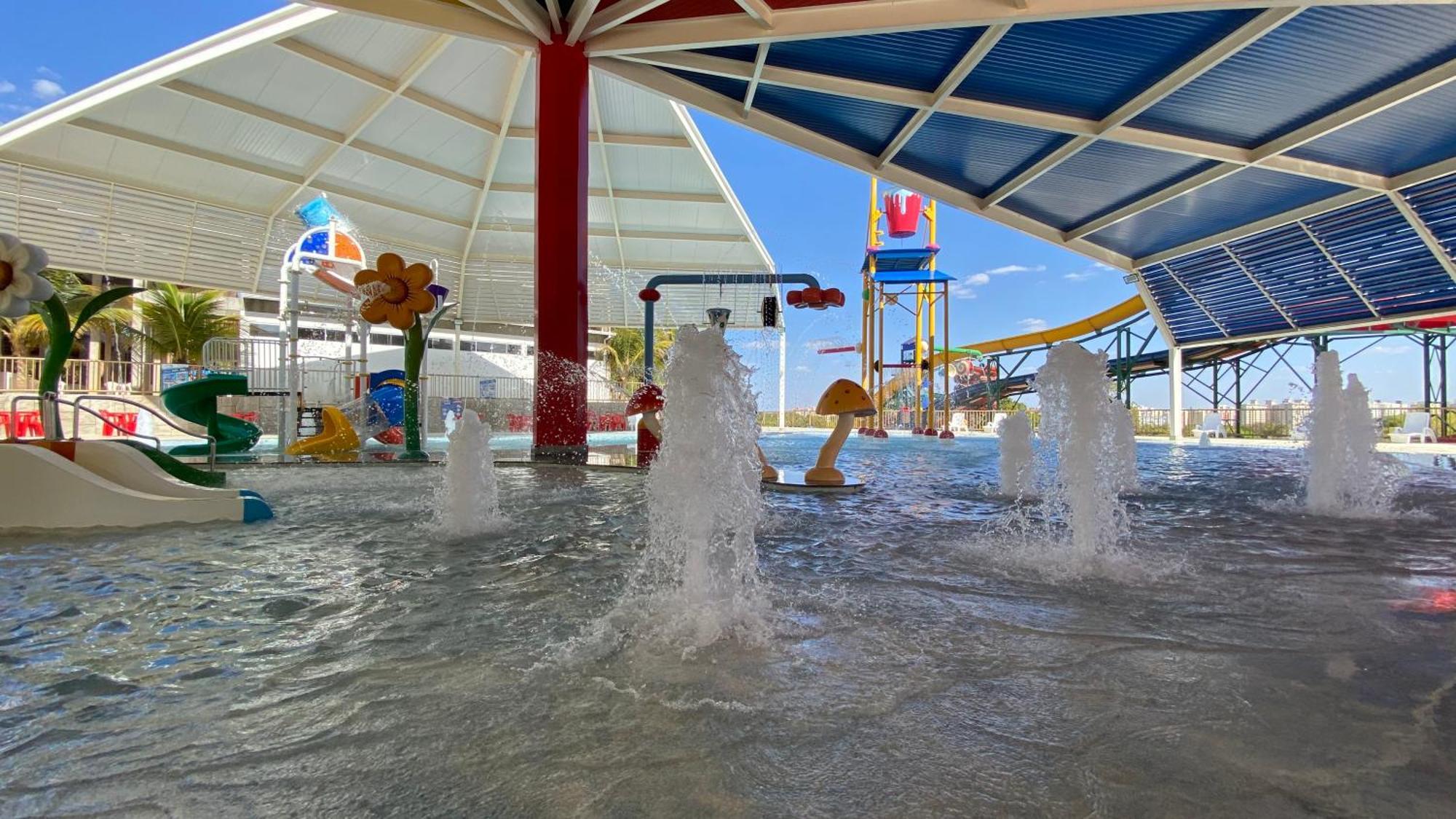 Spazzio Diroma Com Acesso Ao Acqua Park, Splash E Slide Caldas Novas Exterior foto
